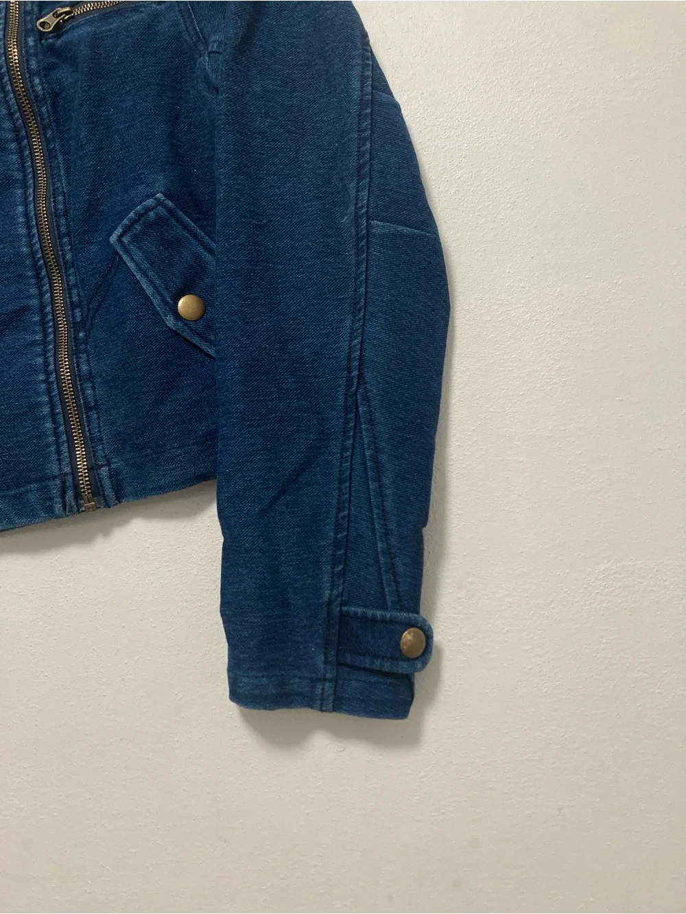 Pilcro Anthropologie Asymmetrical Zip Denim Moto Jacket Womens. Blue Size M